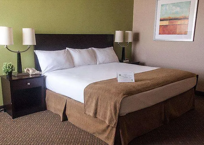 Hotel Windemere & Conference Center 3*